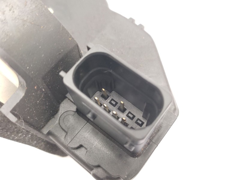 Cerradura Puerta Trasera Derecha 13578025  - Opel Insignia Sports Tourer Sport 4