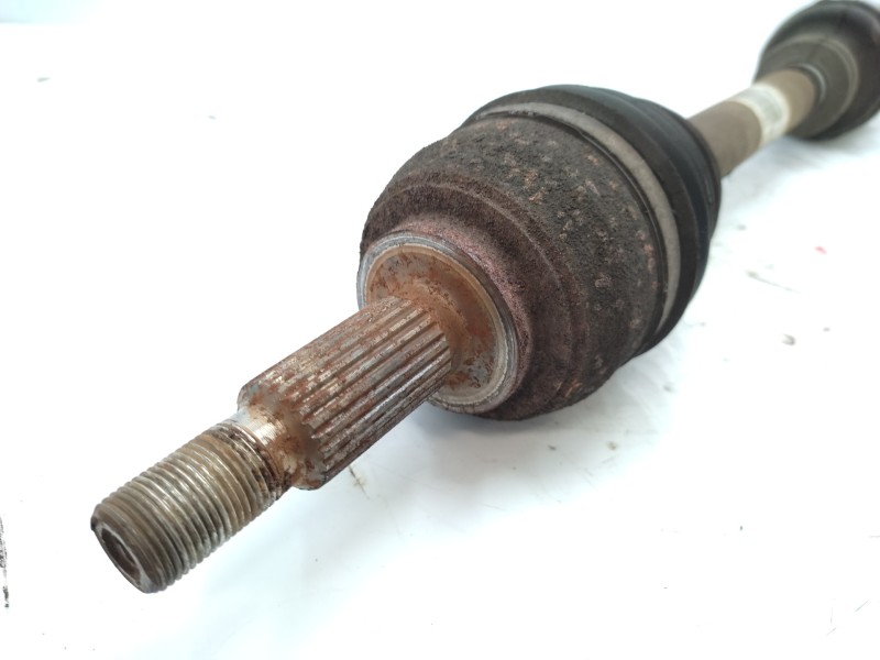 Transmision Delantera Izquierda 8200198016  - Renault Megane Ii Classic Berlina Confort Dynamique 3