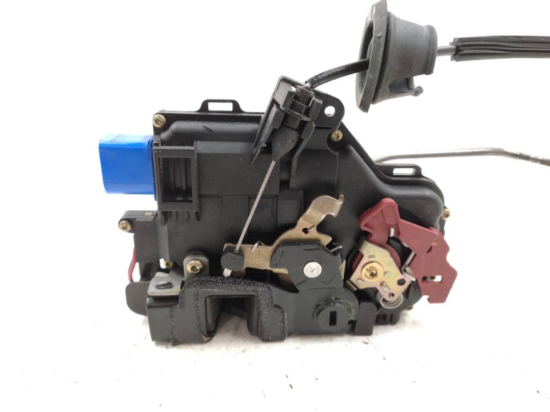 Cerradura Puerta Trasera Derecha 4e0839016  - Audi A8 (4e2) 4.2 Quattro 3