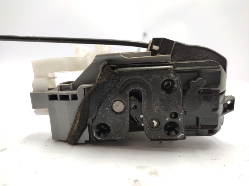 Cerradura Puerta Trasera Derecha 814202l000  - Hyundai I30 Classic 2