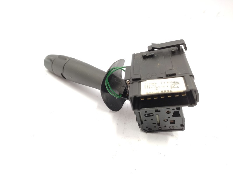 Mando Limpia 8200328896 7701048915  - Renault Espace Iv (jk0/1_) 2.2 Dci (jk0h) 2