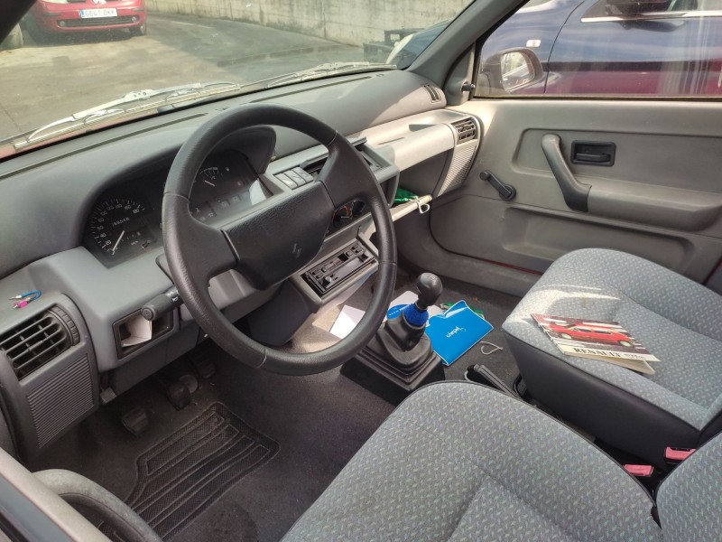 renault clio i (b/c57_, 5/357_) del año 1992