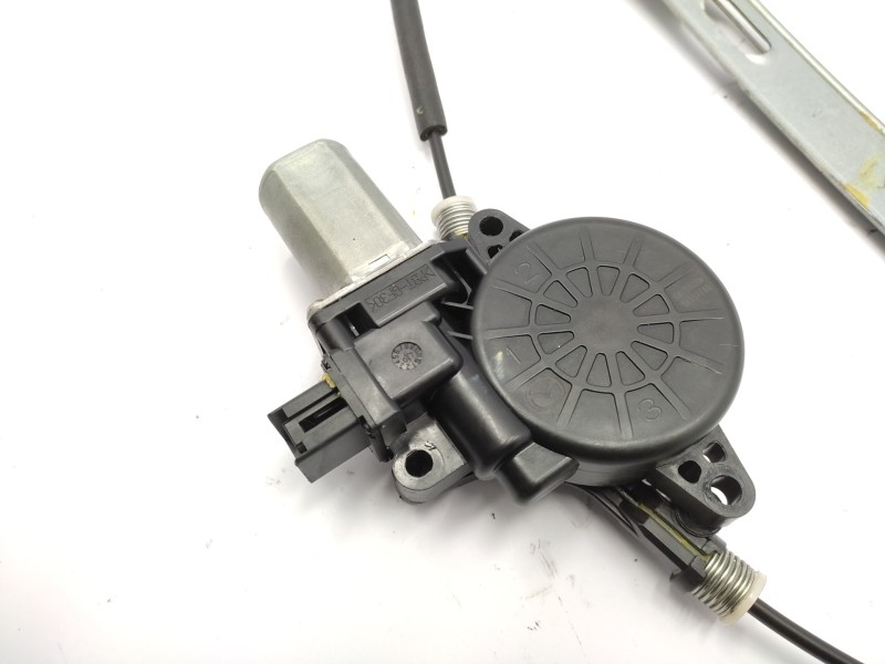 Elevalunas Trasero Derecho D6517297xb  - Mazda 2 Lim. (de) 1.3 16v Cat 5