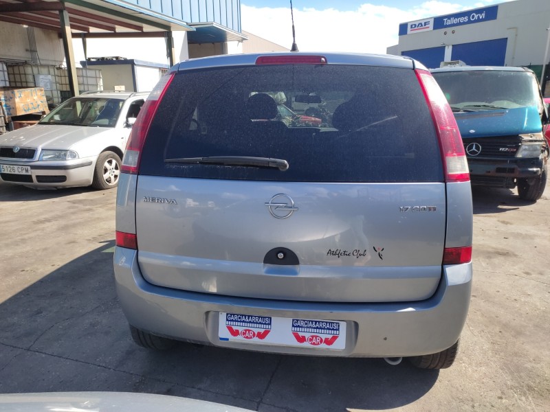 opel meriva del año 2005