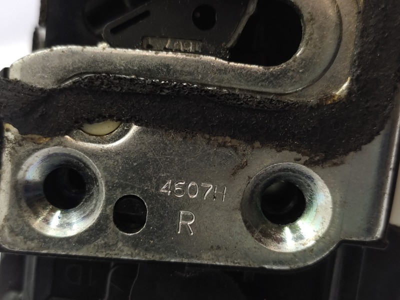 Cerradura Puerta Trasera Derecha 814201h040 814201h0  - Kia Cee'd Emotion 3