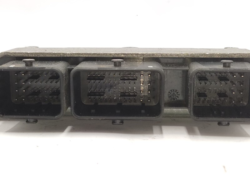 Centralita Motor Uce 8200672654 S120204120  - Dacia Sandero Básico 3