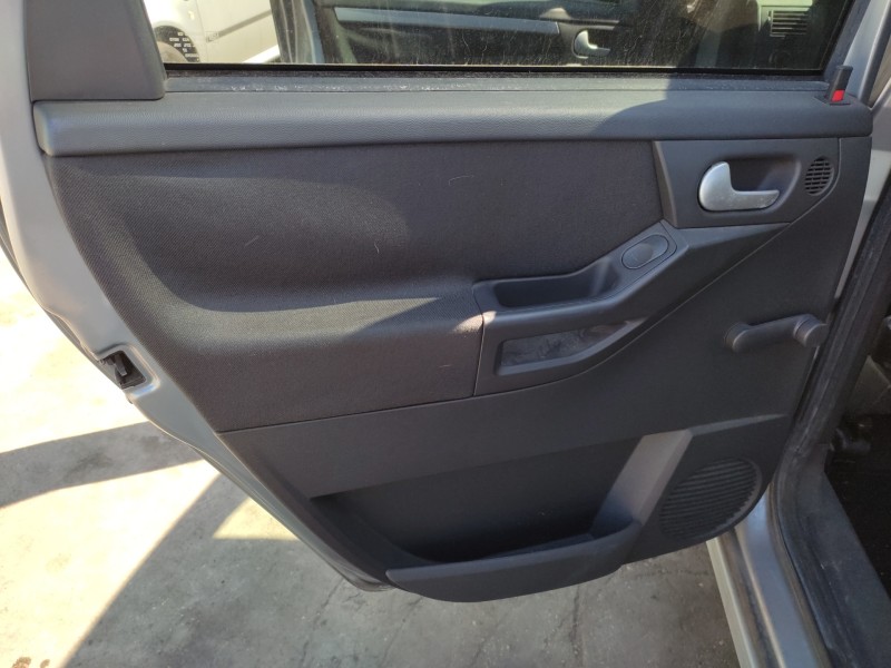 opel meriva del año 2005