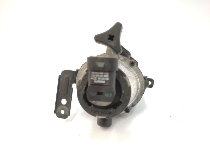 Faro Antiniebla Derecho 922021h000  - Kia Cee'd Emotion 3