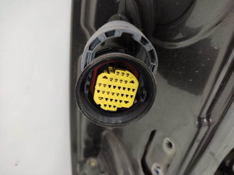 Puerta Delantera Derecha 60688150 50513846  - Alfa Romeo 159 (140) 1.9 Jtdm 16v Distinctive 2