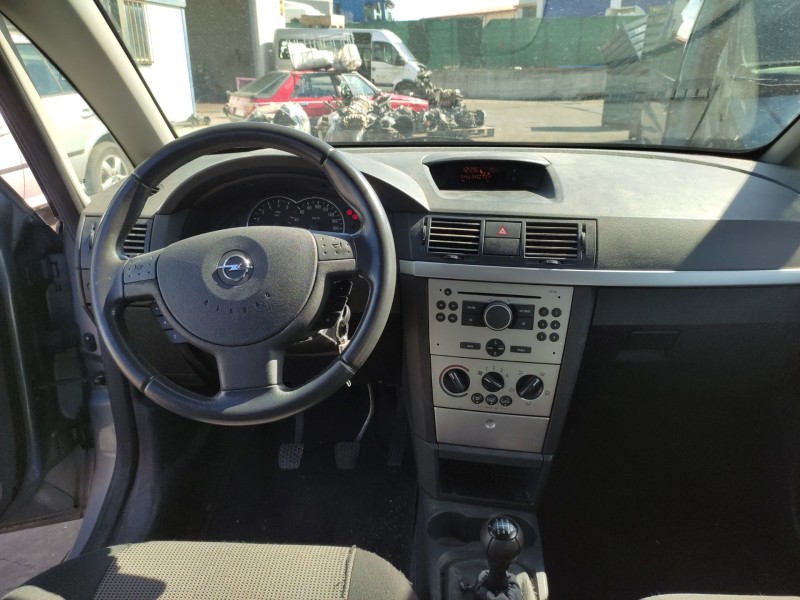 opel meriva del año 2005