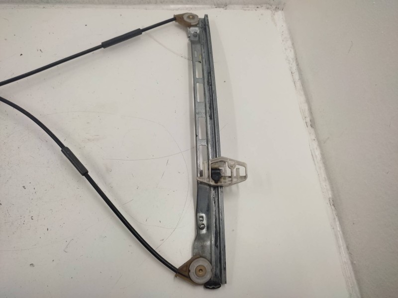Elevalunas Delantero Izquierdo 9221e4  - Peugeot 206 Berlina 1.4 Hdi 3