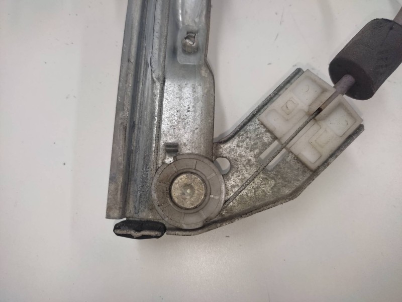 Elevalunas Delantero Izquierdo 9221e4  - Peugeot 206 Berlina 1.4 Hdi 5