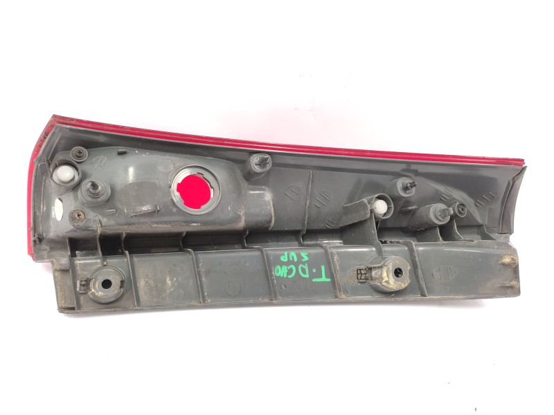 Piloto Trasero Derecho 924041h300  - Kia Cee'd Emotion 2