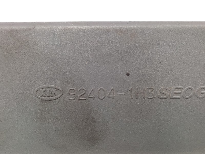 Piloto Trasero Derecho 924041h300  - Kia Cee'd Emotion 3