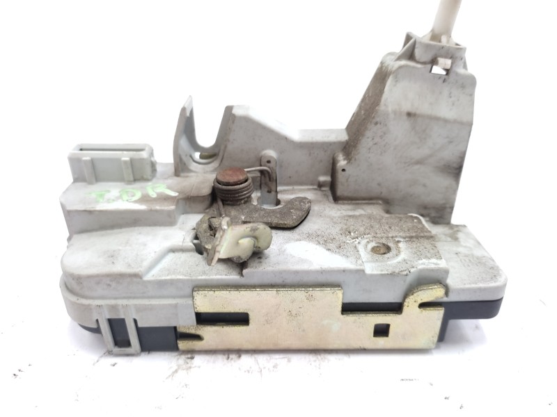 Recambio de cerradura puerta trasera derecha para peugeot 307 (s1) xt referencia OEM IAM 9138C0  