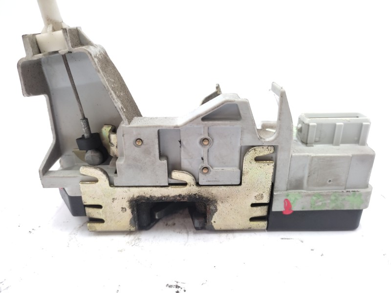 Cerradura Puerta Trasera Derecha 9138c0  - Peugeot 307 (s1) Xt 2
