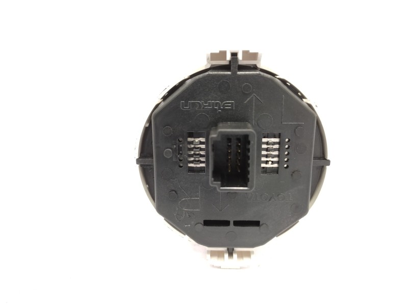 Warning 839500d050  - Toyota Yaris 1.3 16v Cat 2