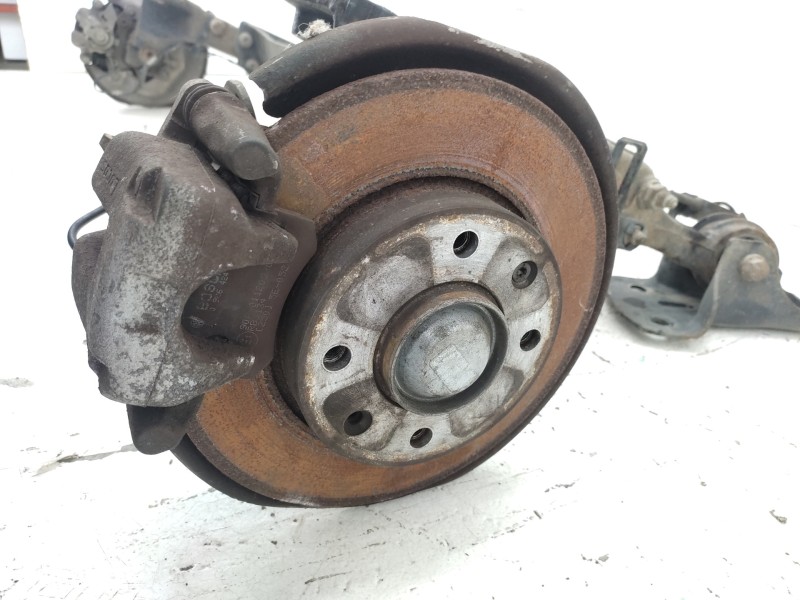 Recambio de puente trasero para citroën c2 1.4 hdi referencia OEM IAM 5148P7  