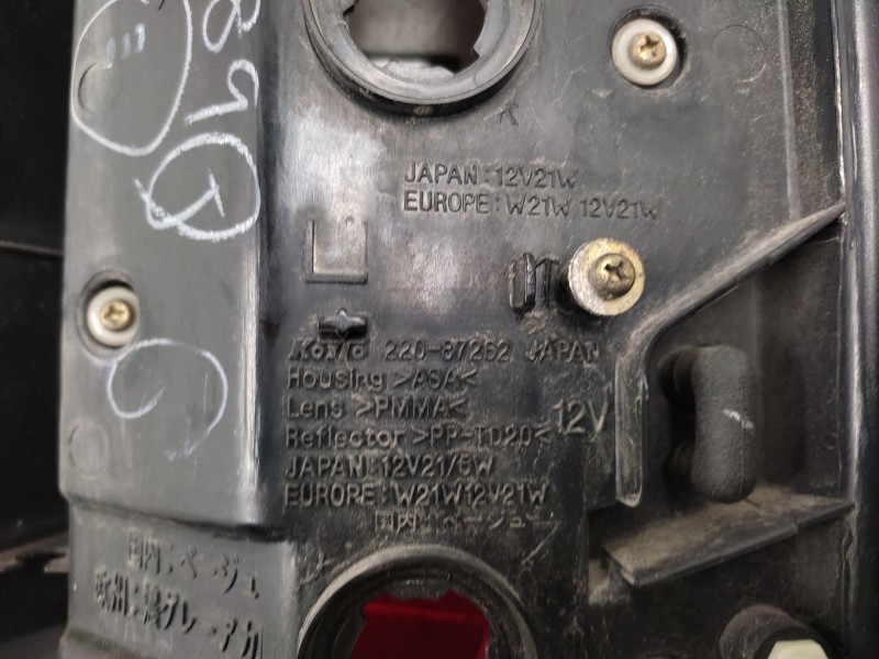 Piloto Trasero Izquierdo Mr465607 22087262  - Mitsubishi Space Wagon (n80/n90) 2,4 Glx 3