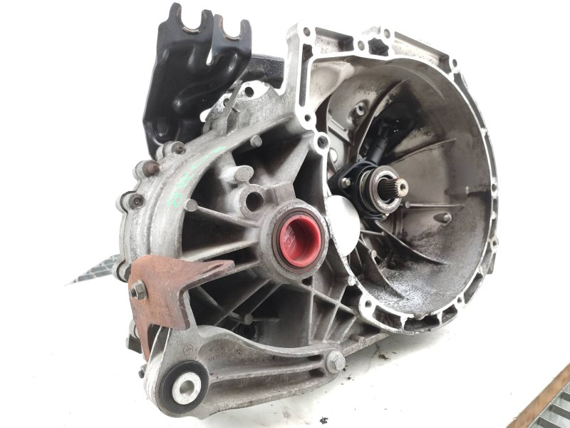 Caja Cambios 6m5r7002yc  - Ford Focus Lim. (cb4) 1.6 Tdci Cat 6