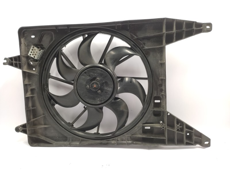 Electroventilador 8200765566 0130307107  - Dacia Sandero Básico 5