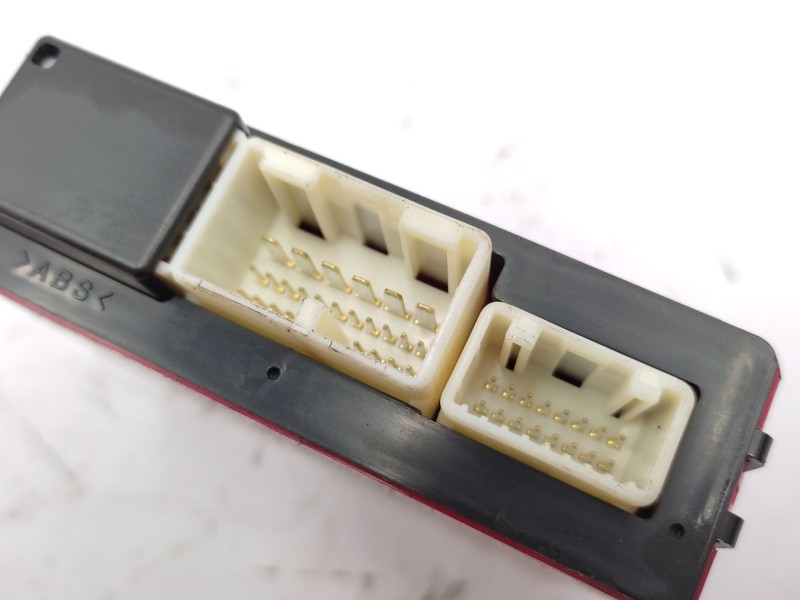 Modulo Electronico 8943053011 1233006840 - Lexus Is Ii (_e2_) 220d (ale20) 3