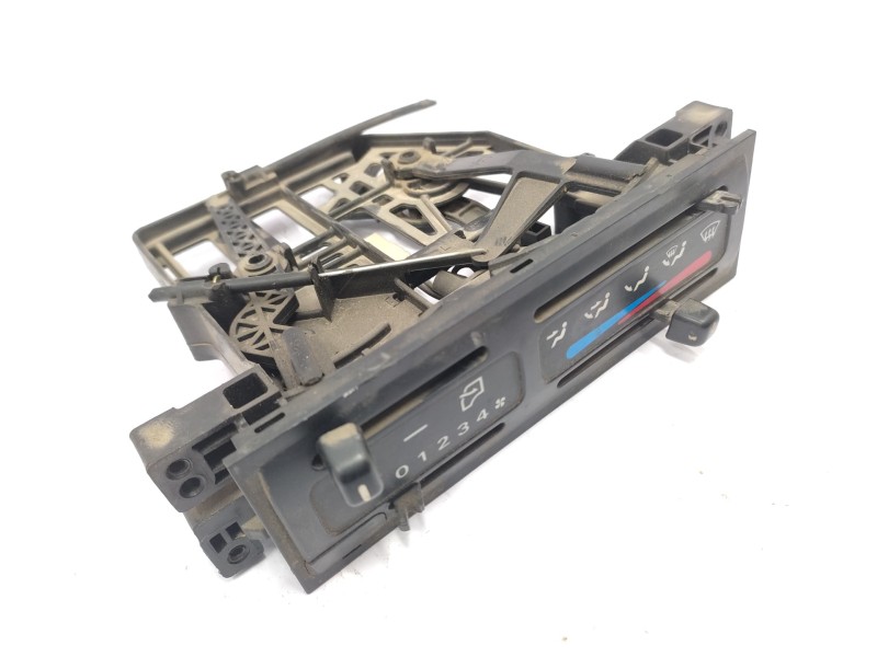Mando Calefaccion / Aire Acondicionado 275001t300  - Nissan Cabstar E 3.0 Diesel 3