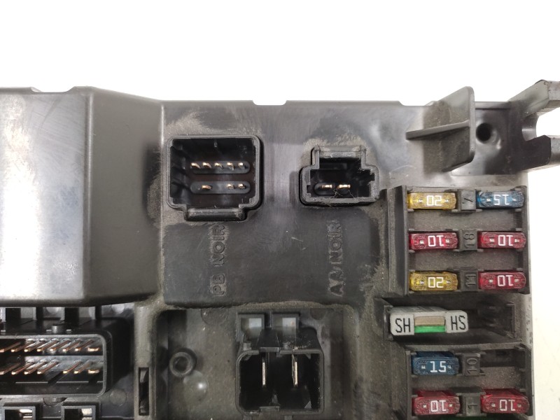 Recambio de caja reles / fusibles para peugeot 307 (s1) 1.6 16v cat referencia OEM IAM 9651197780 A12122, BSIK0200 VALEO