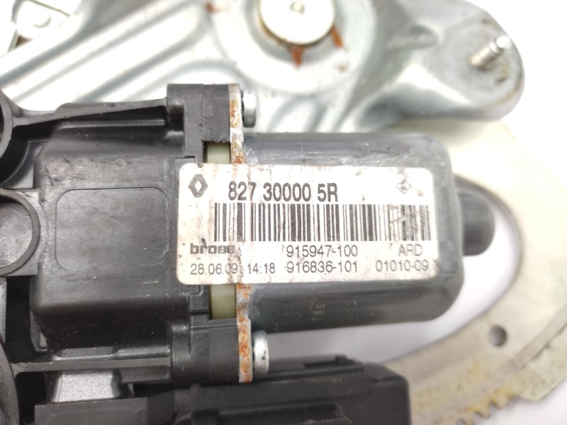 Elevalunas Trasero Derecho 827300005r 915947100 916836101  - Renault Scenic Iii 1.2 16v 2