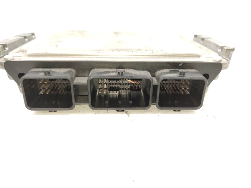 Centralita Motor Uce 9663245780 0281011561  - Citroën C5 Berlina Collection 2