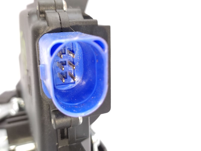 Recambio de cerradura puerta trasera derecha para seat ibiza iii (6l1) 1.4 16v referencia OEM IAM 3B4839016AG  