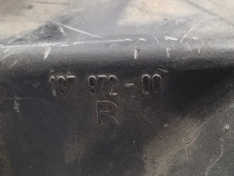 Faro Derecho 302137170  - Audi 100 Berlina (c4) Básico 4
