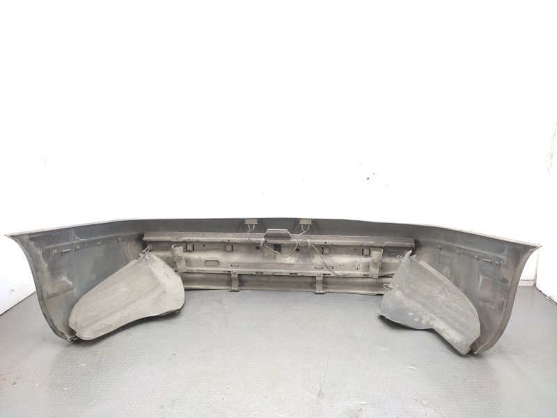 Paragolpes Trasero 90331856  - Opel Calibra Básico 4