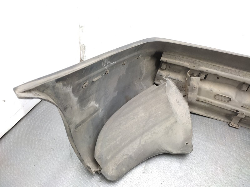 Paragolpes Trasero 90331856  - Opel Calibra Básico 5