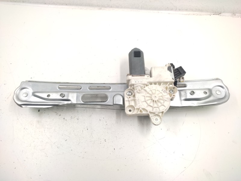 Elevalunas Trasero Derecho 24414777 991324  - Opel Vectra C Berlina 1.6 16v 2