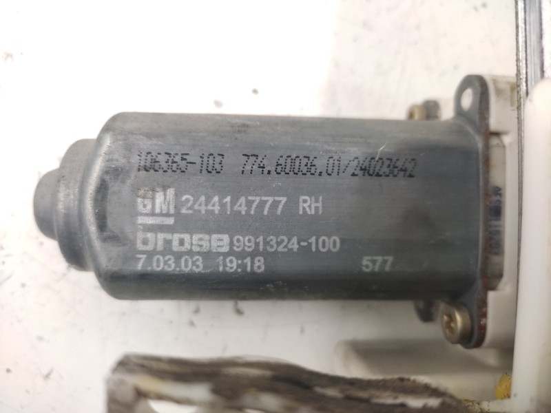 Elevalunas Trasero Derecho 24414777 991324  - Opel Vectra C Berlina 1.6 16v 4