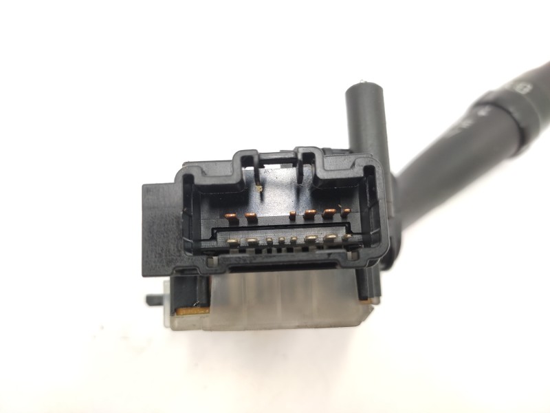 Recambio de mando limpia para toyota corolla verso (r1) 1.8 sol referencia OEM IAM 8465205150  