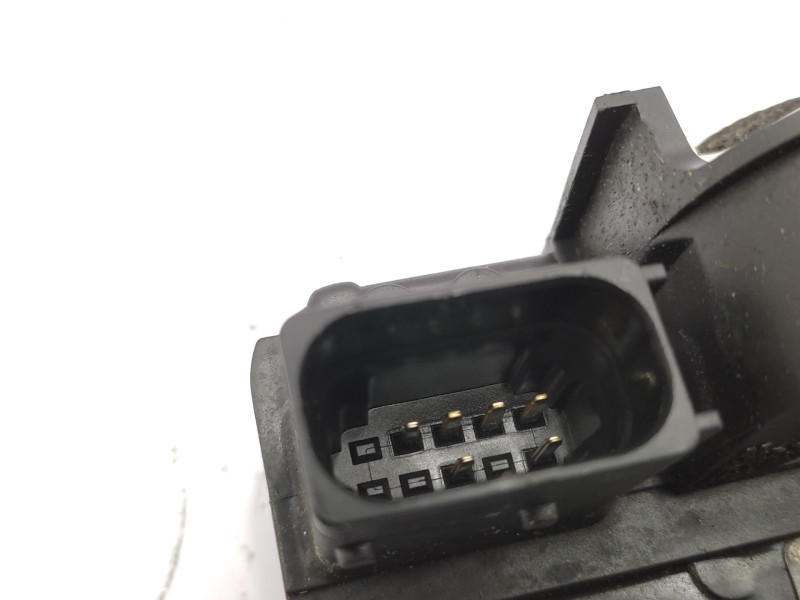 Cerradura Puerta Delantera Derecha 13577984  - Opel Insignia Berlina 2.0 16v Cdti 4