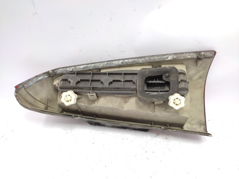 Piloto Trasero Izquierdo 9117210  - Opel Astra G Caravan 2.0 Dti 2