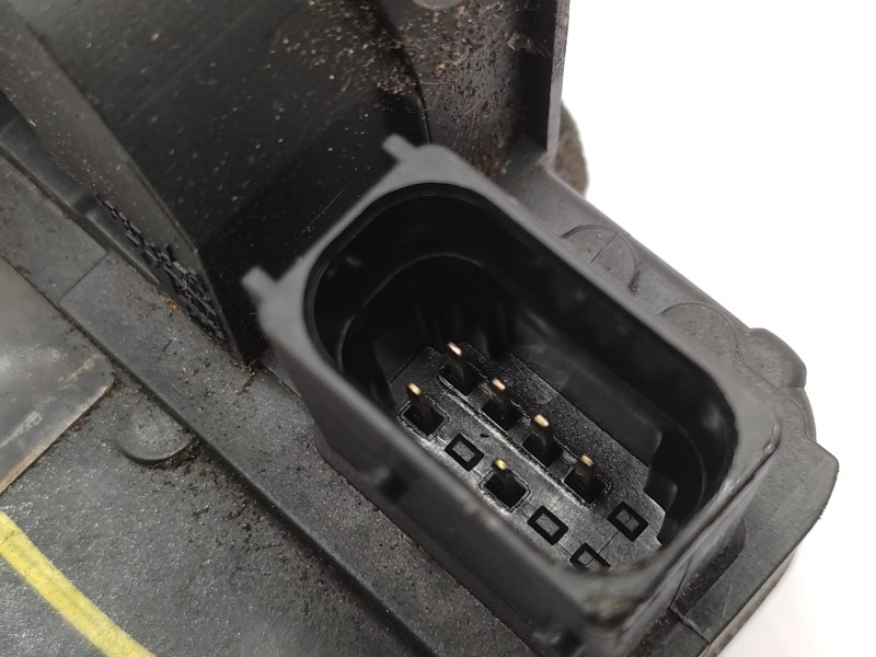 Cerradura Puerta Trasera Izquierda 13578024  - Opel Insignia Berlina 2.0 16v Cdti 4