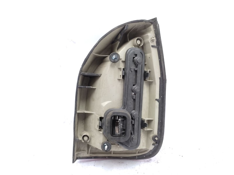 Piloto Trasero Izquierdo 9117444  - Opel Zafira A 2.0 Dti 2