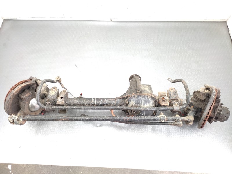 Recambio de puente delantero para nissan patrol (k/w260) referencia OEM IAM 38511G640 38511G640 