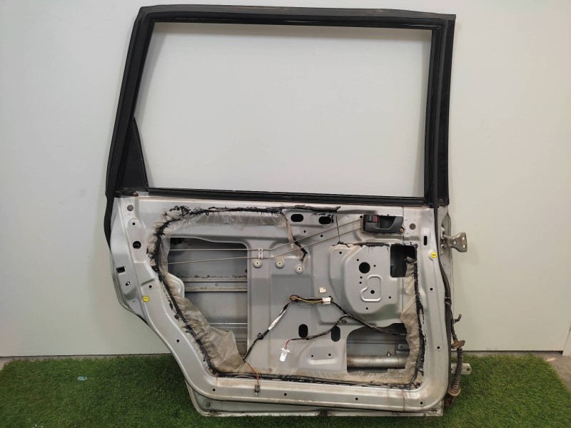 Puerta Trasera Izquierda Mr439485  - Mitsubishi Space Wagon (n80/n90) 2.0 Cool 5