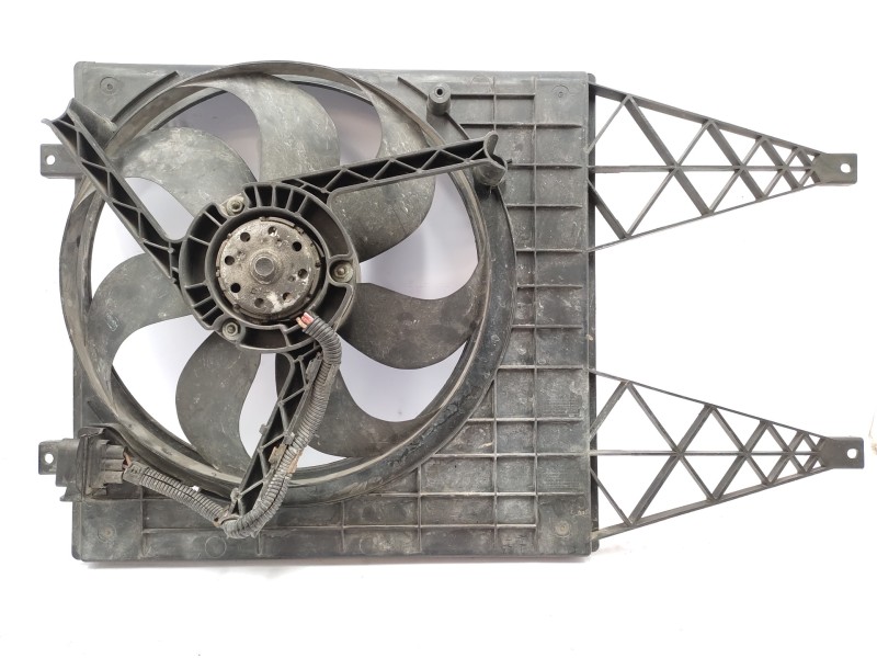 Electroventilador 6q0121207c  - Volkswagen Polo Berlina (6n1) Básico 5