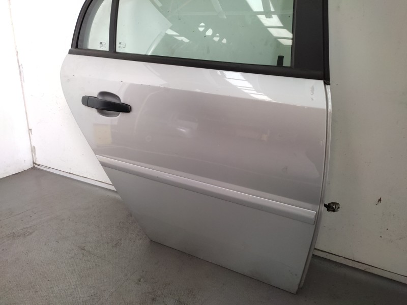 Puerta Trasera Derecha 93175837  - Opel Vectra C Berlina 2.0 Dti 2