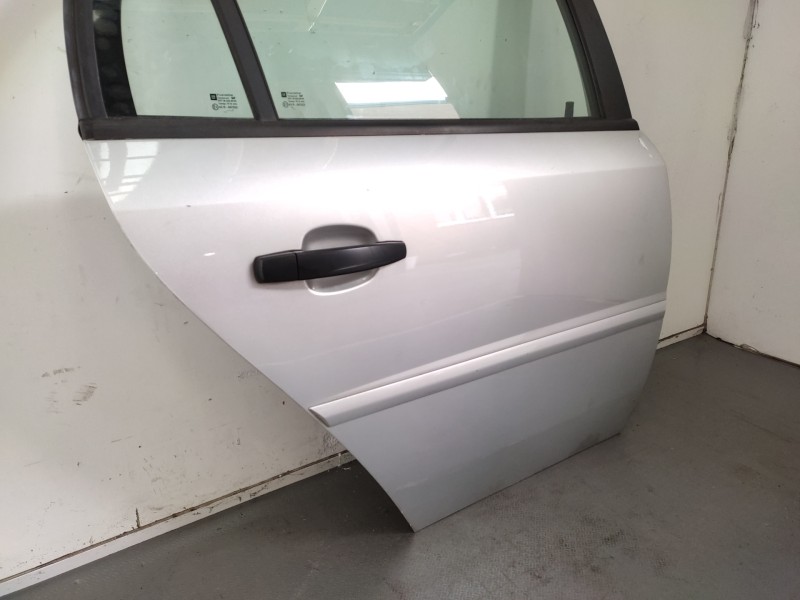 Puerta Trasera Derecha 93175837  - Opel Vectra C Berlina 2.0 Dti 3