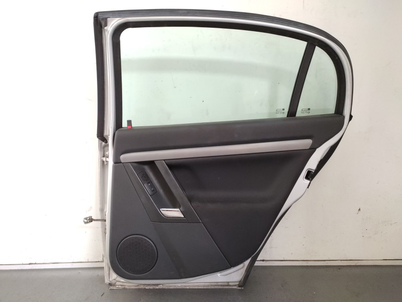 Puerta Trasera Derecha 93175837  - Opel Vectra C Berlina 2.0 Dti 4