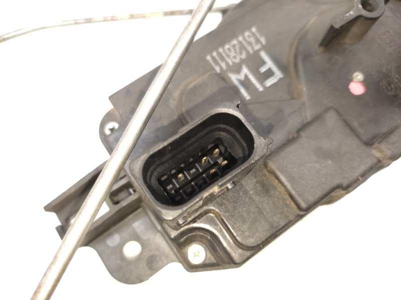 Cerradura Puerta Delantera Izquierda 13128111  - Opel Astra H Berlina Elegance 4