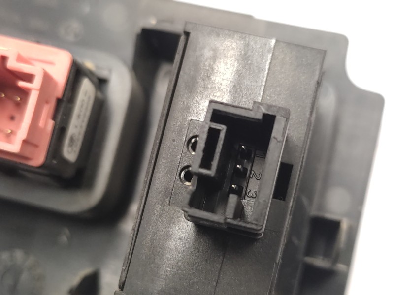 Mando Multifuncion 96714851zd 8231sv 64 - Citroën C4 Lim. Sport 4
