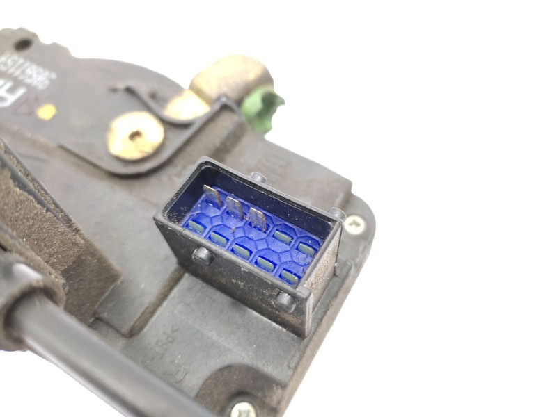 Cerradura Puerta Delantera Derecha 90561154  - Opel Astra G Hatchback (t98) 1.8 16v (f08, F48) 4